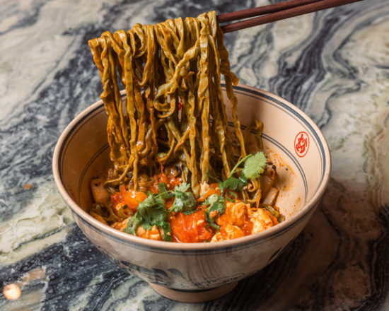 F 西红柿鸡蛋菠菜面 F 西红柿鸡蛋菠菜面